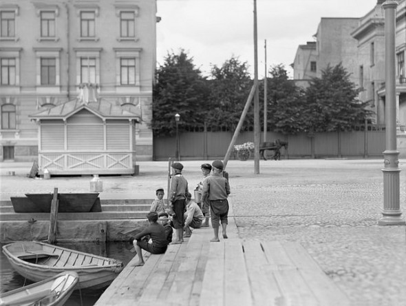Boys at Hietalahti harbour